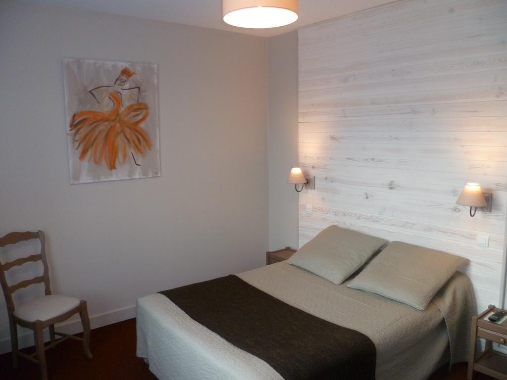 Hotel La Residence Villeneuve-sur-Lot Oda fotoğraf
