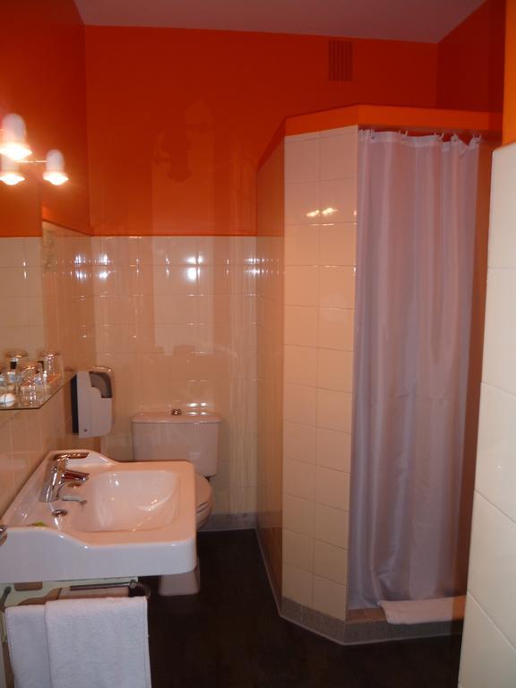 Hotel La Residence Villeneuve-sur-Lot Oda fotoğraf