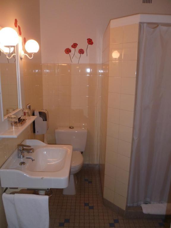 Hotel La Residence Villeneuve-sur-Lot Oda fotoğraf